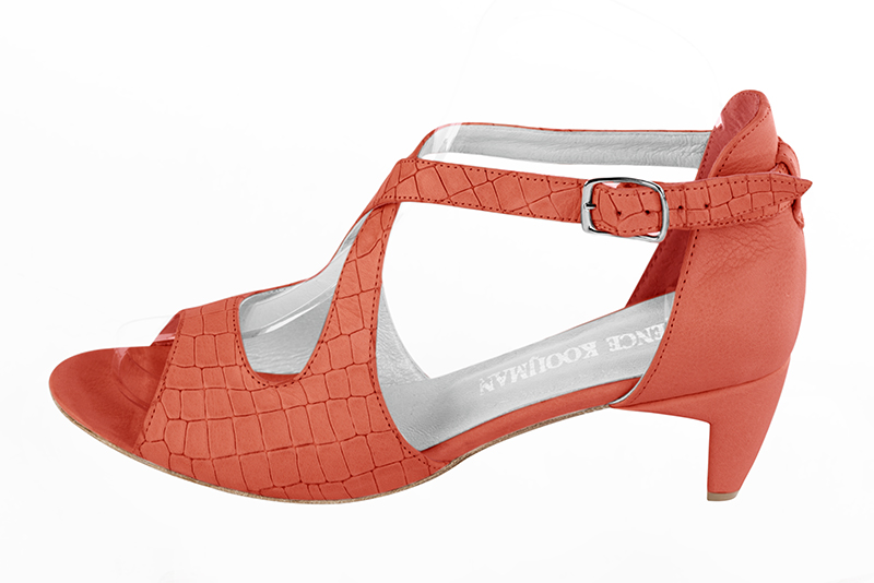 Coral orange women's closed back sandals, with crossed straps. Round toe. Low comma heels. Profile view - Florence KOOIJMAN